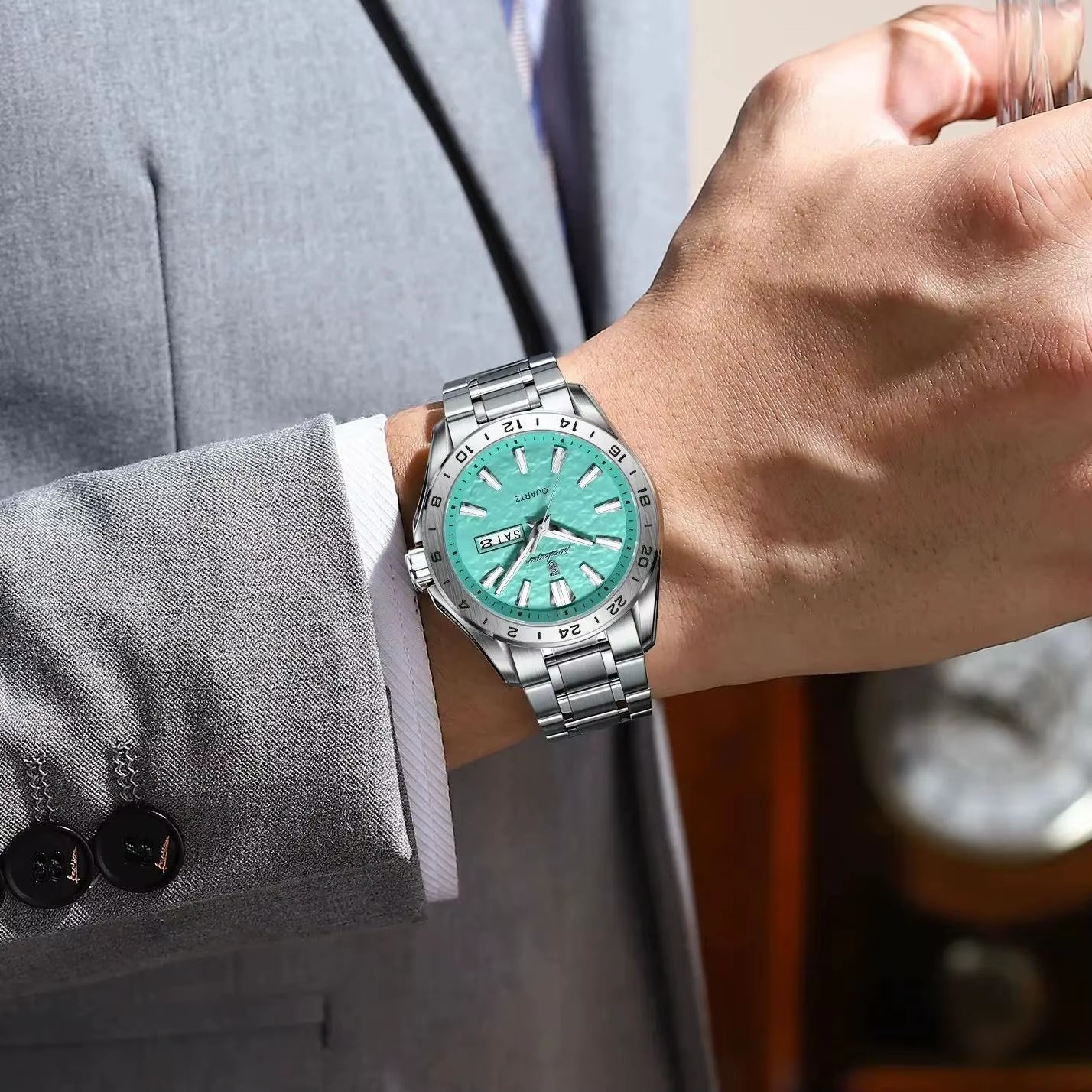 High Quality Luxury Watch for Men Waterproof Luminous Man Wristwatch Fashion Date Week Quartz Casual Men'S Watches Male